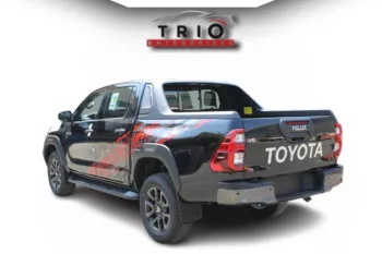 TOYOTA HILUX ADVENTURE 4.0L PETROL 2025 MODEL YEAR BLACK COLOR ( OMAN SPEC )