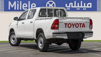 TOYOTA HILUX DC GUN 125 2.4 2025 MODEL YEAR WHITE COLOR EXTERIOR