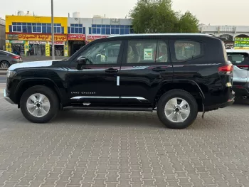 Toyota Land Cruiser GX.R 3.5L Twin Turbo 2025 Model Year Black Color Exterior 
