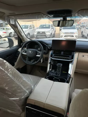 Toyota Land Cruiser GX.R 3.5L Twin Turbo 2025 Model Year Black Color Exterior 