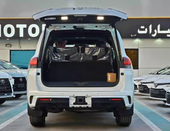 Toyota Land Cruiser VXR 3.5L Petrol 2025 Model Year White Color Exterior 