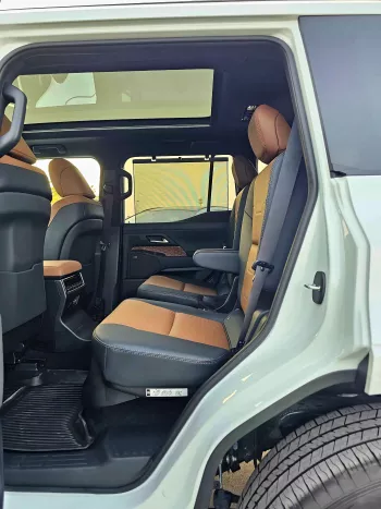 Lexus GX550 3.5L Petrol 2025 Model Year White Color Exterior 