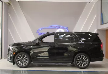 Cadillac Escalade Sport Platinum 6.2L V8 2023 Model Year Black Color