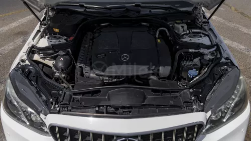 MERCEDES-BENZ E CLASS 350 3.5L 2016 MODEL YEAR WHITE COLOR