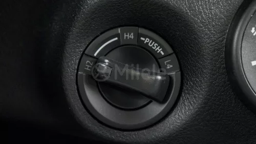  TOYOTA HILUX DC 2.4L 2026 MODEL YEAR WHITE COLOR EXTERIOR