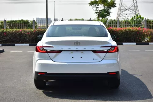 TOYOTA CAMRY HYBRID LE-G 2025 MODEL YEAR 2.5L 5-SEATER ECVT-EURO 4