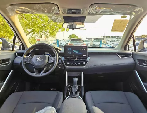 Toyota Corolla Cross Elite 2.0L Hybrid 2025 Model Year White Color Exterior
