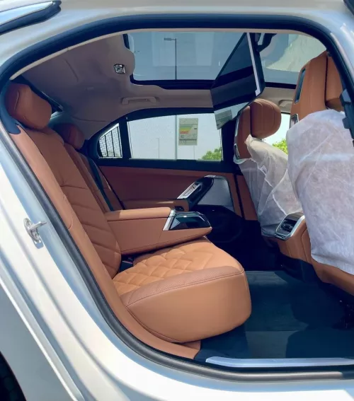 BMW 735i Under Warranty 2026 Model Year White Color Exterior 