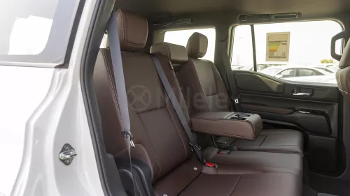 TOYOTA PRADO 250 ADVENTURE 2.8L 2025 MODEL YEAR WHITE COLOR EXTERIOR