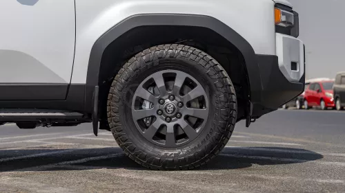 TOYOTA PRADO 250 ADVENTURE 2.8L 2025 MODEL YEAR WHITE COLOR EXTERIOR