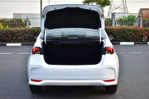TOYOTA COROLLA XLI 2025 MODEL YEAR 1.6L WHITE EXTERIOR COLOR