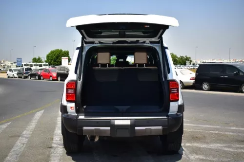 TOYOTA PRADO 2025 MODEL YEAR LUXURY 2.4L PETROL EURO 4 WHITE COLOR EXTERIOR