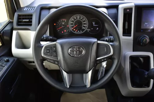 TOYOTA HIACE 2026 MODEL YEAR HIGHROOF DX 3.5L PETROL 13 SEATER MANUAL
