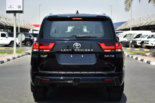 TOYOTA LANDCRUISER 2025 MODEL YEAR 300 GXR+ 3.3L TWIN TURBO DIESEL BLACK COLOR 