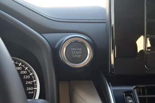 TOYOTA LAND CRUISER 300 GXR 2025 MODEL YEAR DIESEL TWIN TURBO WHITE COLOR