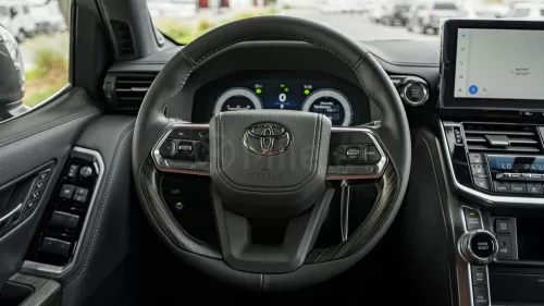  TOYOTA LAND CRUISER 300 VXR 3.5L 2025 MODEL YEAR BLACK COLOR EXTERIOR
