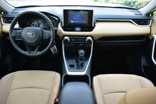 TOYOTA RAV4 LE 2025 MODEL YEAR 2.0L PETROL AWD WHITE COLOR EXTERIOR