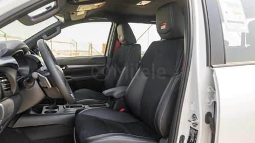  TOYOTA HILUX DC GR SPORT 4.0L 2025 MODEL YEAR WHITE COLOR