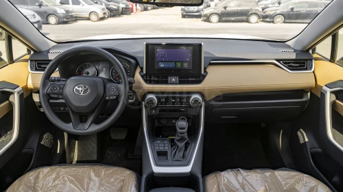 TOYOTA RAV4 XLE 2.0L 2025 MODEL YEAR WHITE COLOR EXTERIOR