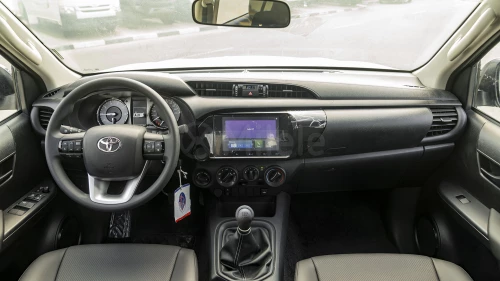 TOYOTA HILUX DC 2.4L 2025 MODEL YEAR SILVER COLOR EXTERIOR
