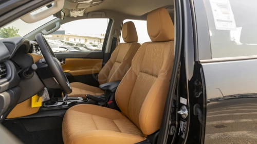 TOYOTA FORTUNER 2.7L 2025 MODEL YEAR BLACK COLOR EXTERIOR