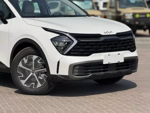 Kia Sportage 2.0L HEV 2025 Model Year White Color Exterior