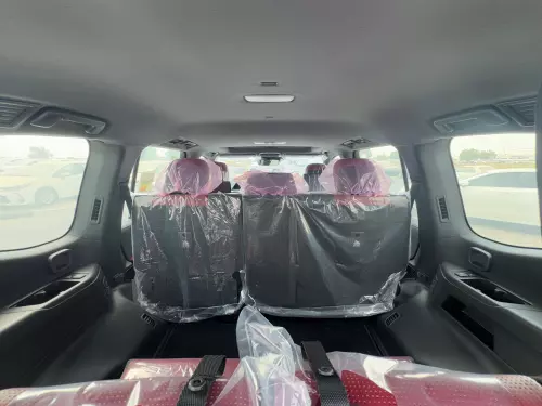 TOYOTA LAND CRUISER GR SPORT 3.3L 2025 MODEL YEAR WHITE COLOR EXTRIOR
