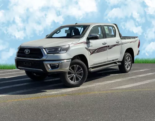 TOYOTA HILUX 2.7L GCC SPECS 2025 MODEL YEAR WHITE COLOR EXTERIOR