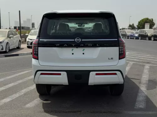 NISSAN PATROL LE T2 GCC SPECS 2025 MODEL YEAR WHITE COLOR EXTERIOR