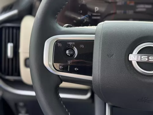 NISSAN PATROL LE T2 GCC SPECS 2025 MODEL YEAR WHITE COLOR EXTERIOR