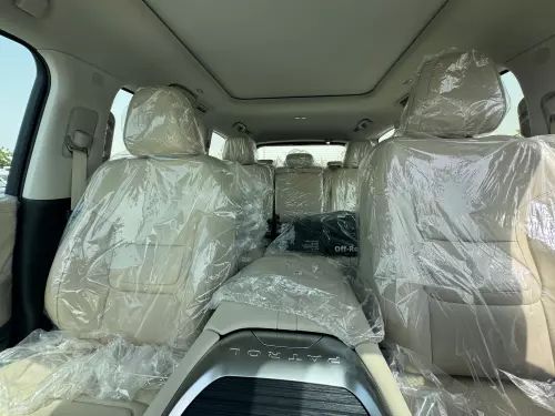 NISSAN PATROL LE T2 GCC SPECS 2025 MODEL YEAR WHITE COLOR EXTERIOR