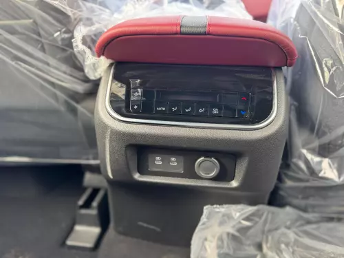 NISSAN PATROL TITANIUM GCC SPECS 3.5L 2025 MODEL YEAR BLACK COLOR