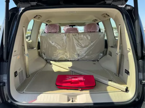 TOYOTA LAND CRUISER 4.0L GCC SPECS 2025 MODEL YEAR GRAY COLOR