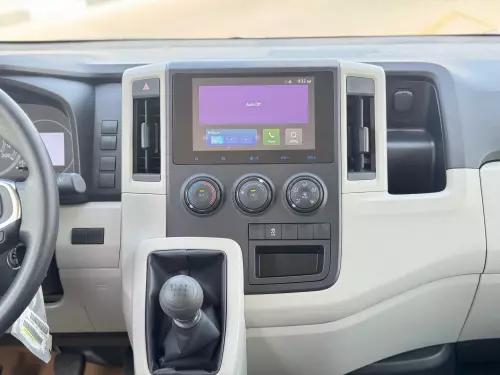 TOYOTA HIACE 2025 GCC 3.5L CARGO