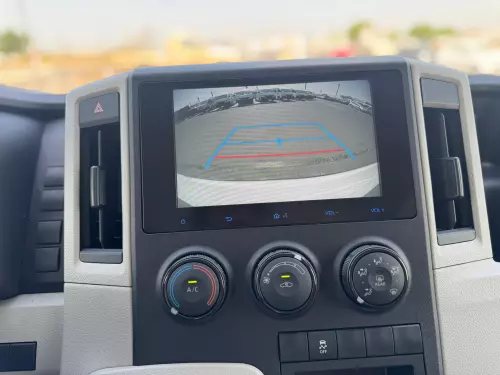 TOYOTA HIACE 2025 GCC 3.5L CARGO