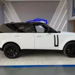 Range Rover Vogue SE P530 Petrol 2025 Model Year White Color - Thumbnail 6