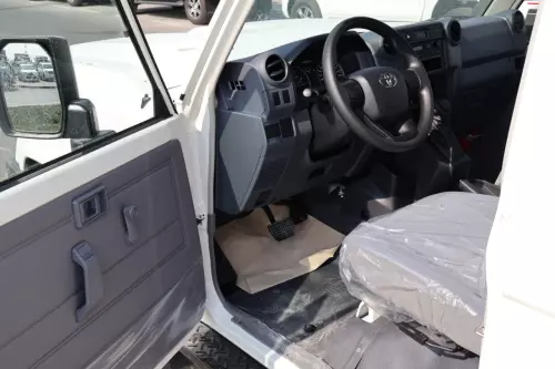 Toyota Land Cruiser LC78 2025 Model Year 4.0L AT White Color Exterior