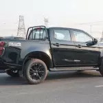 Isuzu D-Max GT 3.0L Diesel 4WD 2026 Model Year Black Color Exterior - Thumbnail 4