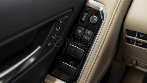 TOYOTA LAND CRUISER 300 VXR HEV 3.5L 2025 MODEL YEAR BLACK COLOR