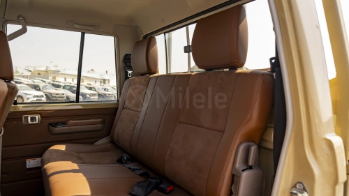  TOYOTA LAND CRUISER LC 79 DC 2.8L MODEL YEAR 2025 BEIGE COLOR