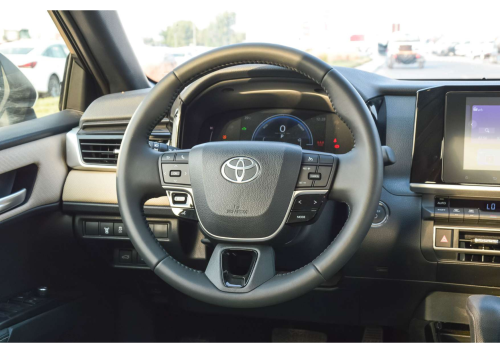 Toyota Camry Hybrid 2.5L 2025 Model Year White Color Exterior 