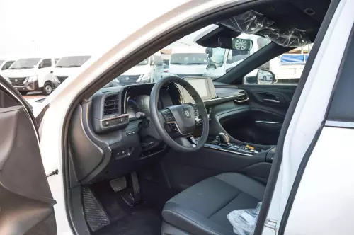 Toyota Crown 2.5L Hybrid 2025 Model Year White Color Exterior