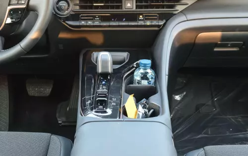 Toyota Crown 2.5L Hybrid 2025 Model Year White Color Exterior
