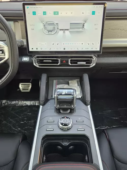  Jetour T2 Traveller 2025 Model Year 2.0L Turbo Petrol Automatic Gray Color Exterior