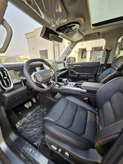  Jetour T2 Traveller 2025 Model Year 2.0L Turbo Petrol Automatic Gray Color Exterior