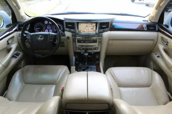 Lexus LX 570 2009 GCC Specs