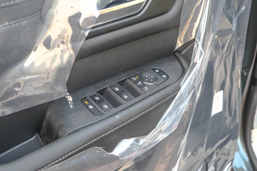 Nissan Petrol SE 3.5L Petrol 2025 Model Year Green Color Exterior 