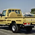 TOYOTA LAND CRUISER LC 79 SINGLE CAB DX 2025 MODEL YEAR 2.8L DIESEL AUTOMATIC BEIGE COLOR - Thumbnail 4