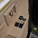 TOYOTA LAND CRUISER LC 79 SINGLE CAB DX 2025 MODEL YEAR 2.8L DIESEL AUTOMATIC BEIGE COLOR - Thumbnail 7