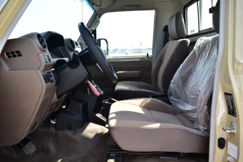 TOYOTA LAND CRUISER LC 79 SINGLE CAB DX 2025 MODEL YEAR 2.8L DIESEL AUTOMATIC BEIGE COLOR